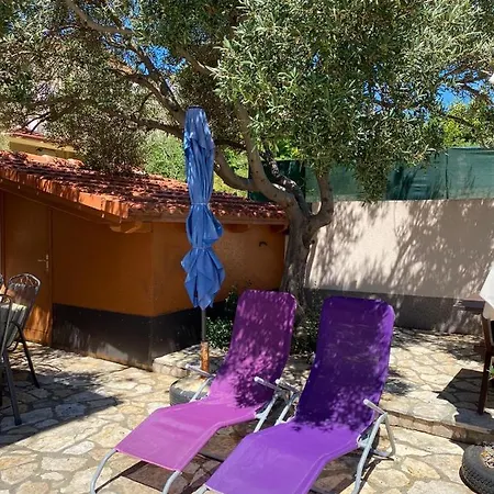 Strahija Apartment Barbat na Rabu